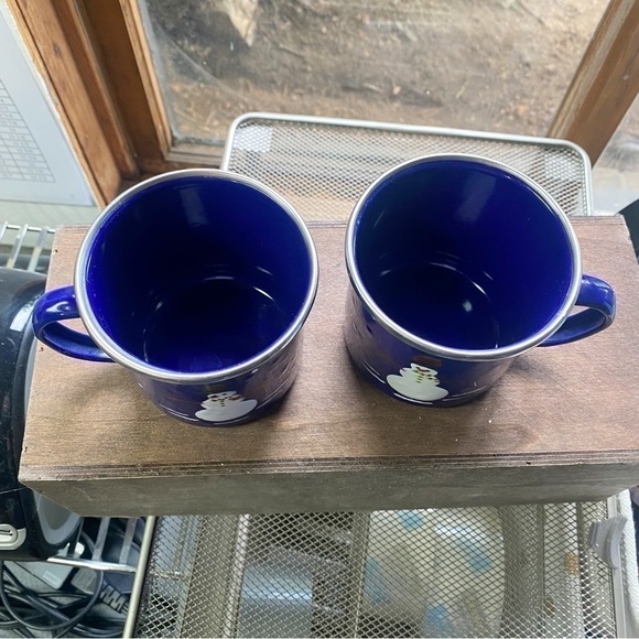 The GOLDEN RABBIT II Denise S. Harvey Design Blue Snowman Metal Coffee Cups set - Picture 2 of 6
